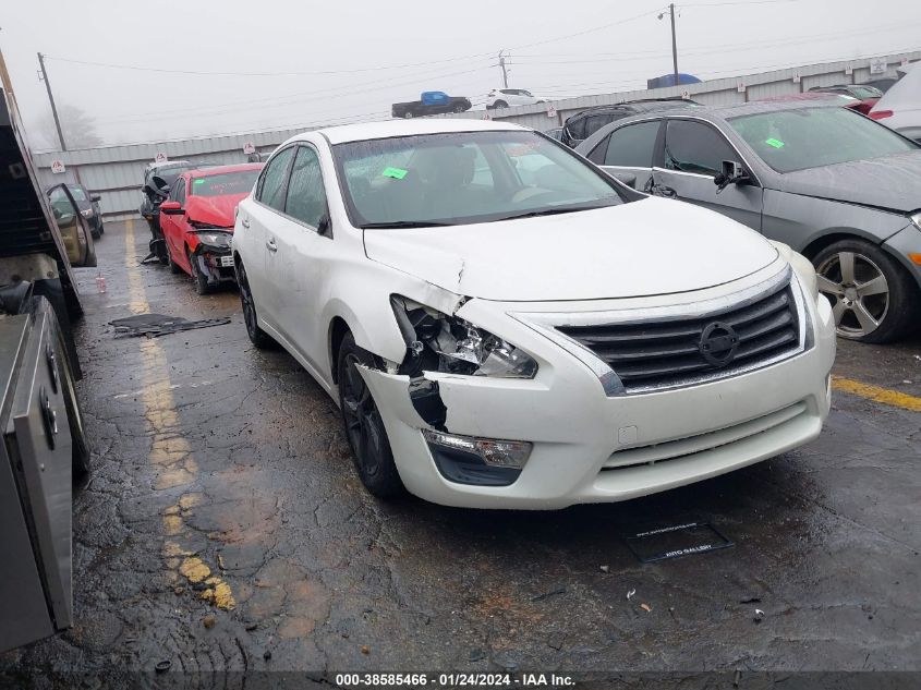 2014 NISSAN ALTIMA 2.5/S/SV/SL - 1N4AL3APXEC111143
