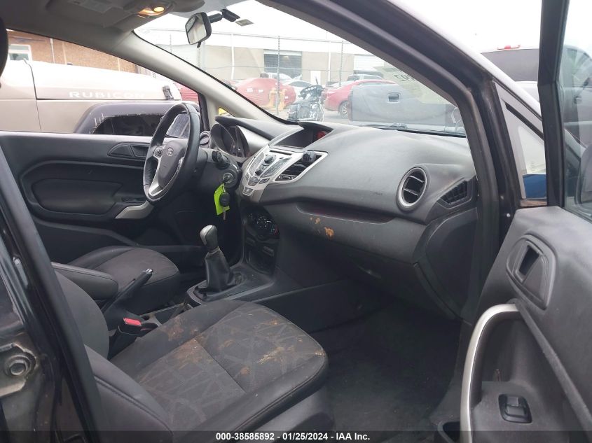 2013 FORD FIESTA SE - 3FADP4EJ9DM176480