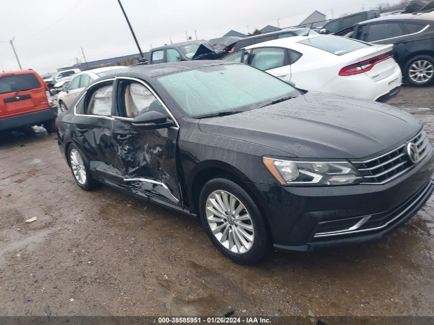 2017 VOLKSWAGEN PASSAT SE - 1VWBT7A37HC029231