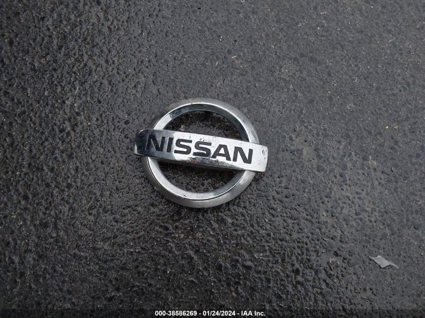 2015 NISSAN ROGUE S - KNMAT2MT5FP568739