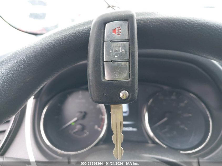 2017 NISSAN ROGUE S - JN8AT2MV2HW261446