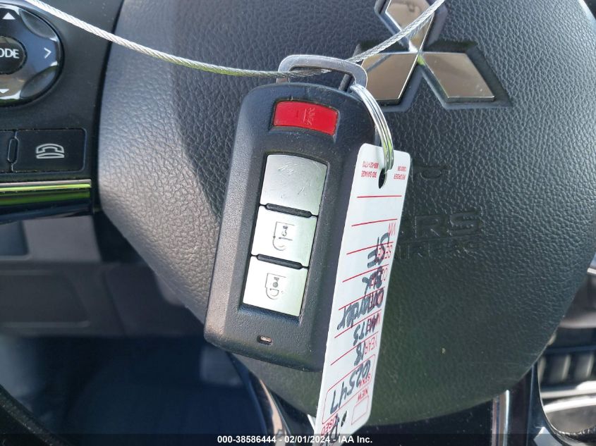2018 MITSUBISHI OUTLANDER SE - JA4AD3A37JZ054504