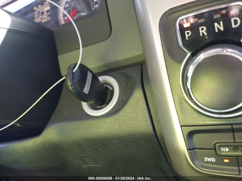 2017 RAM 1500 SLT - 1C6RR7GT5HS676960
