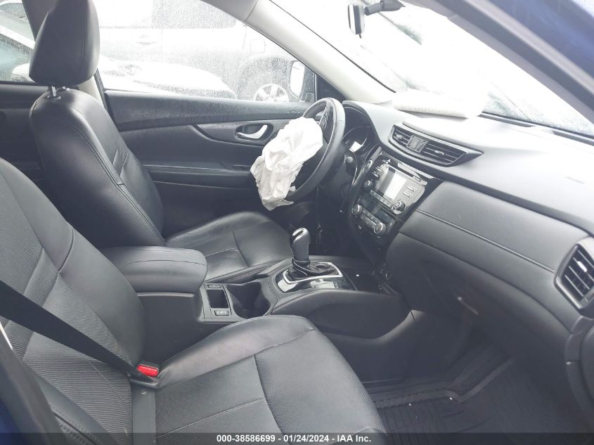 2017 NISSAN ROGUE SV - KNMAT2MT9HP596076