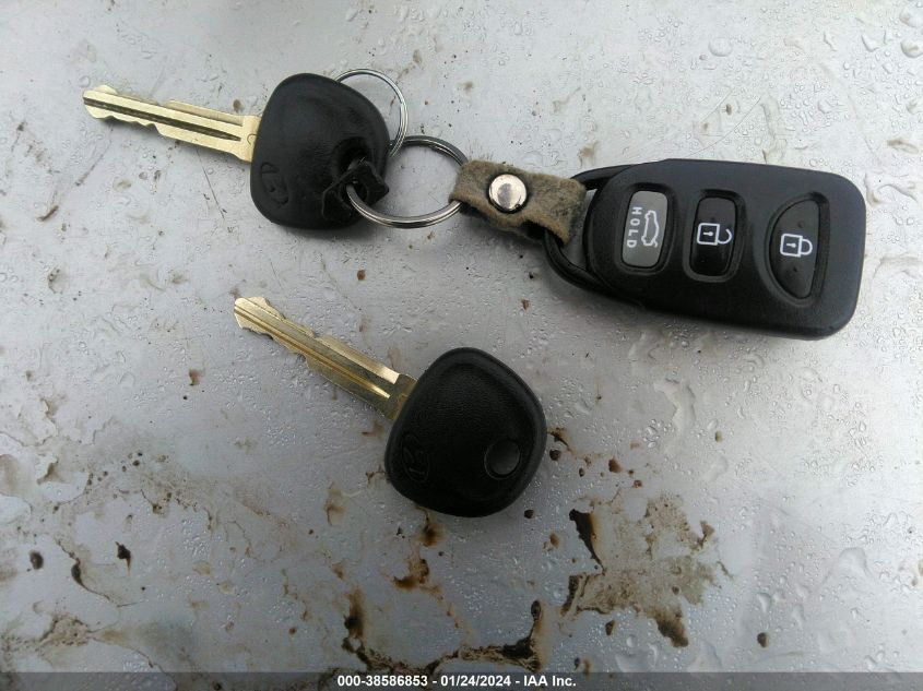2016 HYUNDAI ELANTRA SE - KMHDH4AE2GU618625