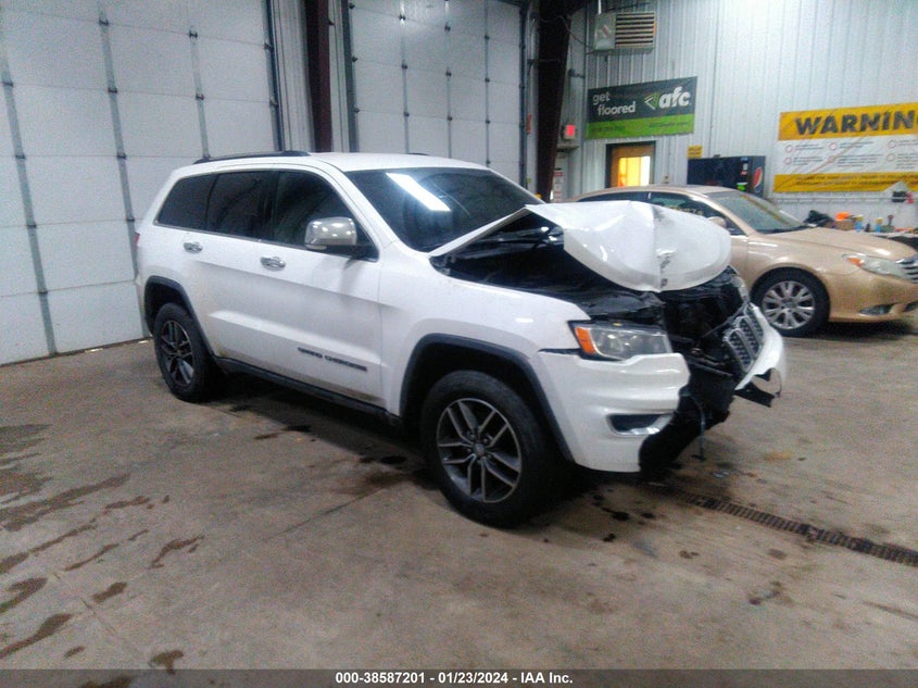 VIN 1C4RJFBG0JC207442 2018 JEEP GRAND CHEROKEE LIMITED