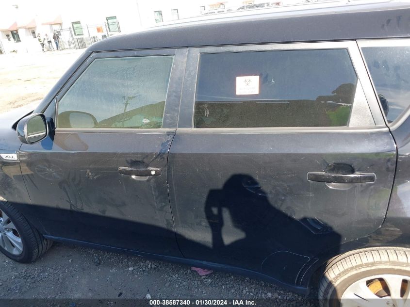 2015 KIA SOUL + - KNDJP3A52F7181680