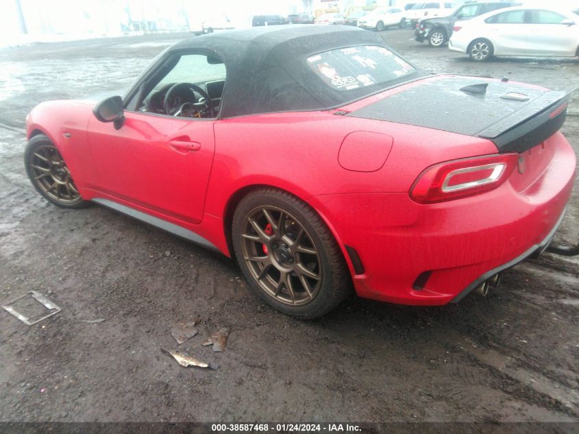 VIN JC1NFAEK3J0135895 2018 FIAT 124 SPIDER ABARTH