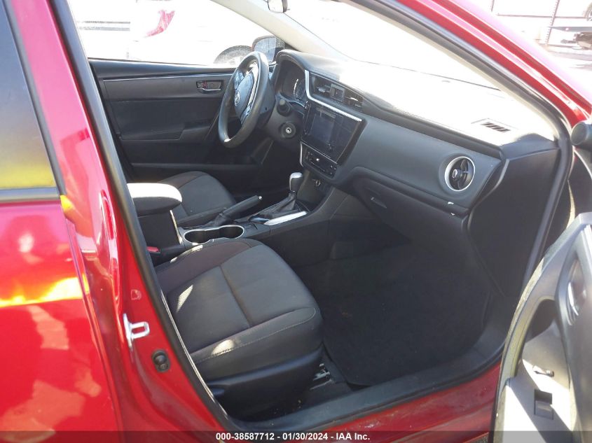2018 TOYOTA COROLLA LE - 5YFBURHE0JP755982