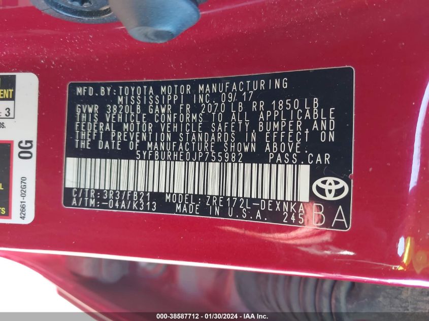 2018 TOYOTA COROLLA LE - 5YFBURHE0JP755982