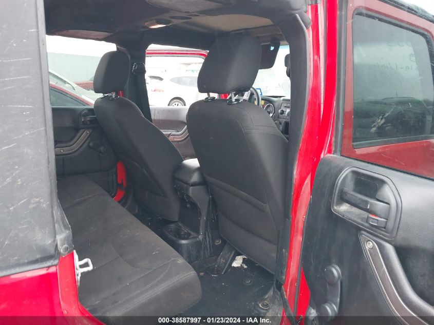 2017 JEEP WRANGLER UNLIMITED SPORT - 1C4BJWDG0HL673705