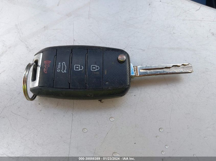2015 KIA OPTIMA LX - KNAGM4A77F5646957