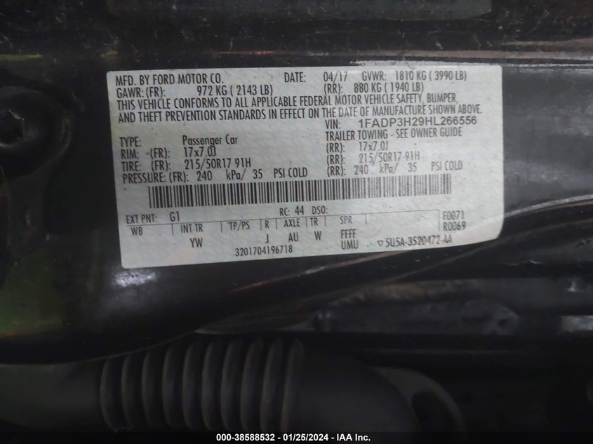 VIN 1FADP3H29HL266556 2017 FORD FOCUS SEL