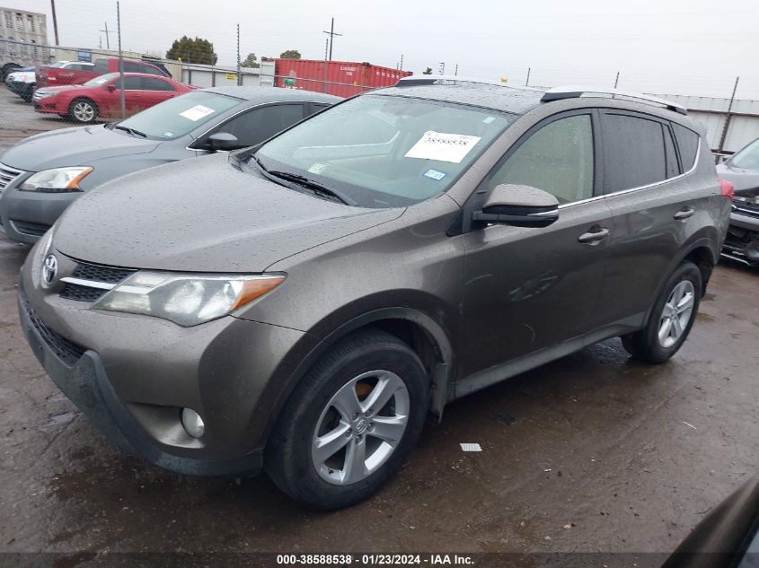 2013 TOYOTA RAV4 XLE - JTMRFREV7D5009026