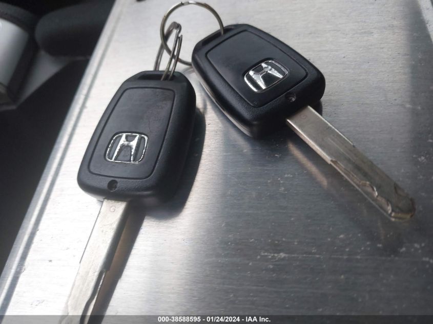 2018 HONDA CIVIC LX - 19XFC2F50JE031855