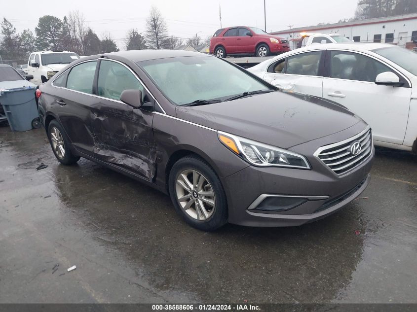 2017 HYUNDAI SONATA SE - 5NPE24AF1HH503772