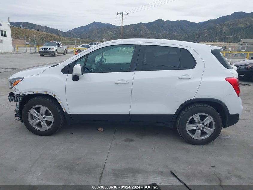 VIN KL7CJKSB3LB315188 2020 CHEVROLET TRAX FWD LS