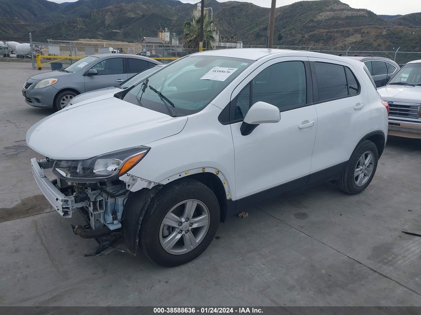 VIN KL7CJKSB3LB315188 2020 CHEVROLET TRAX FWD LS