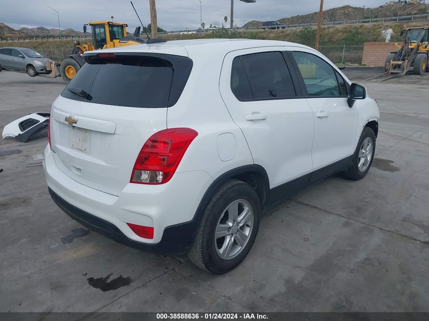 VIN KL7CJKSB3LB315188 2020 CHEVROLET TRAX FWD LS