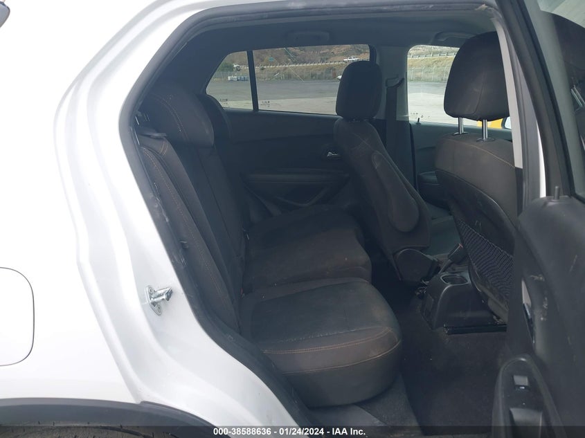VIN KL7CJKSB3LB315188 2020 CHEVROLET TRAX FWD LS