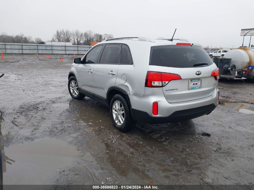 2015 KIA SORENTO LX V6 - 5XYKTDA71FG602752