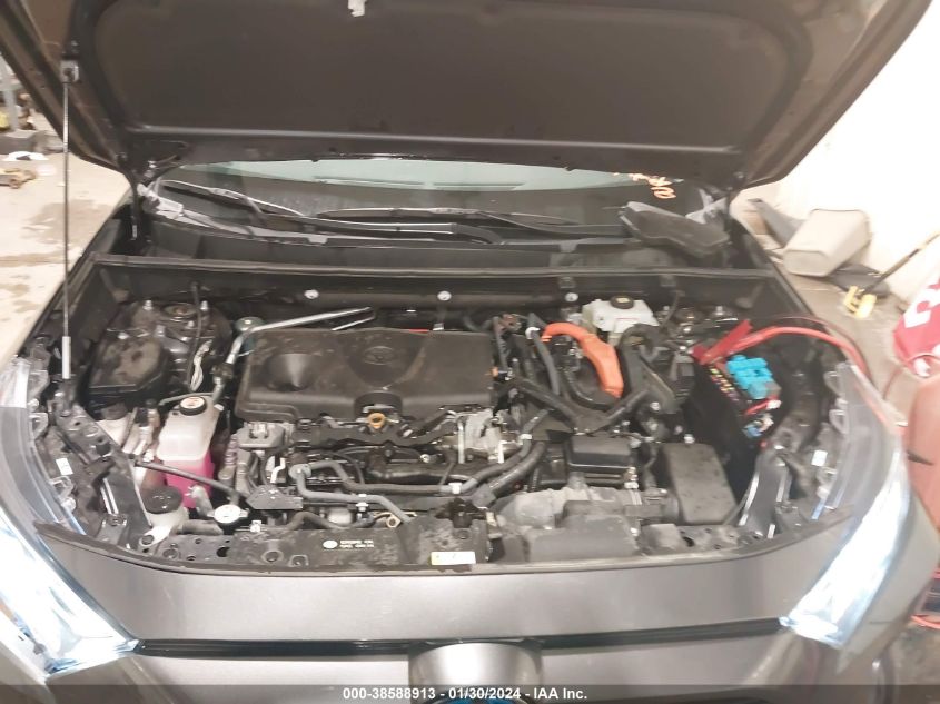 2020 TOYOTA RAV4 XLE HYBRID - 4T3R6RFV0LU002456