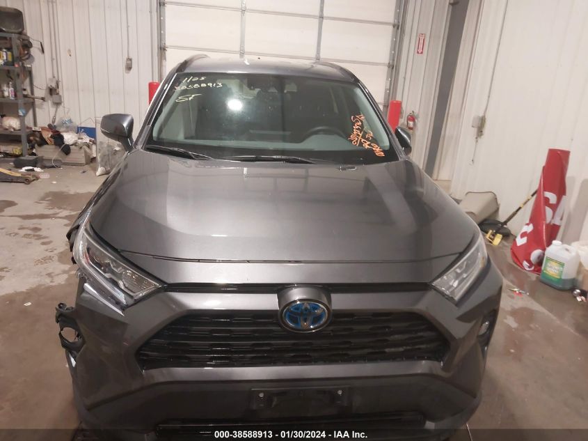 2020 TOYOTA RAV4 XLE HYBRID - 4T3R6RFV0LU002456