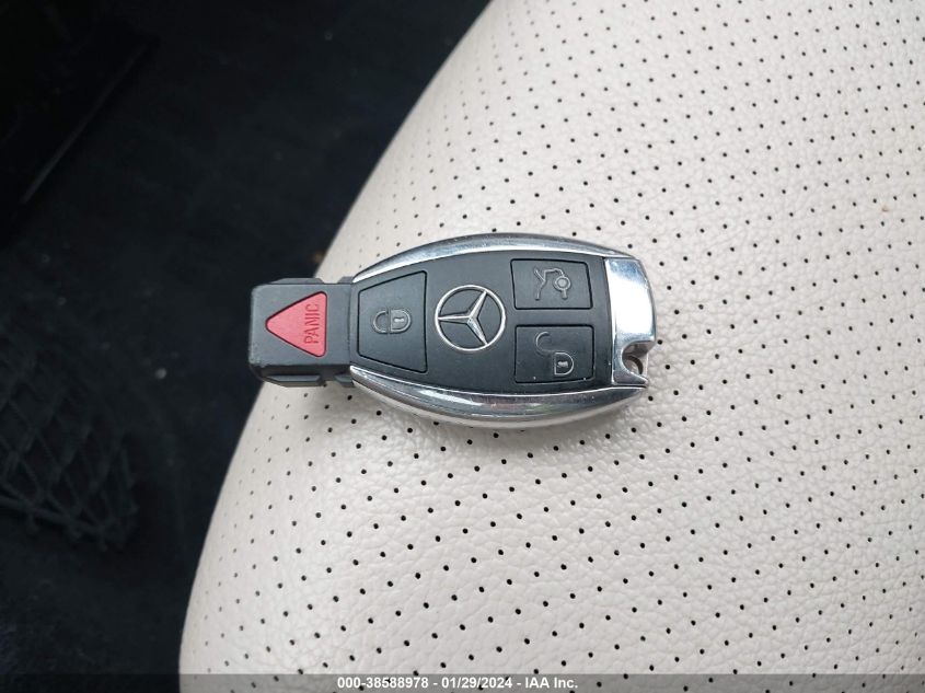 2016 MERCEDES-BENZ C 300 4MATIC/LUXURY 4MATIC/SPORT 4MATIC - 55SWF4KBXGU152893