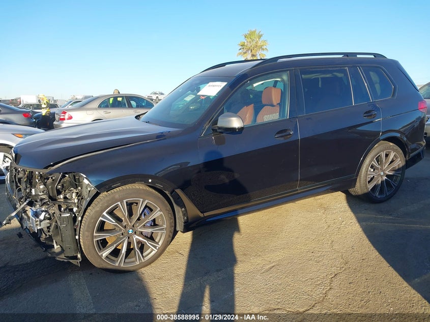 VIN 5UXCX6C04LLE35535 2020 BMW X7 M50I