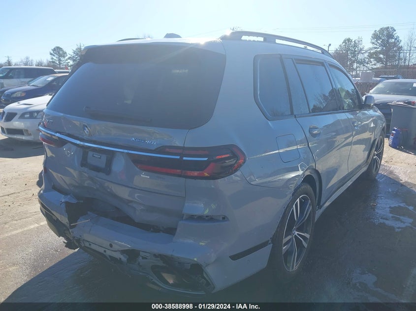 VIN 5UX23EM07P9N88989 2023 BMW X7 XDRIVE40I