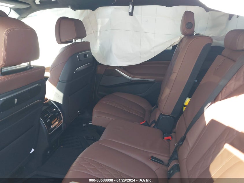 VIN 5UX23EM07P9N88989 2023 BMW X7 XDRIVE40I