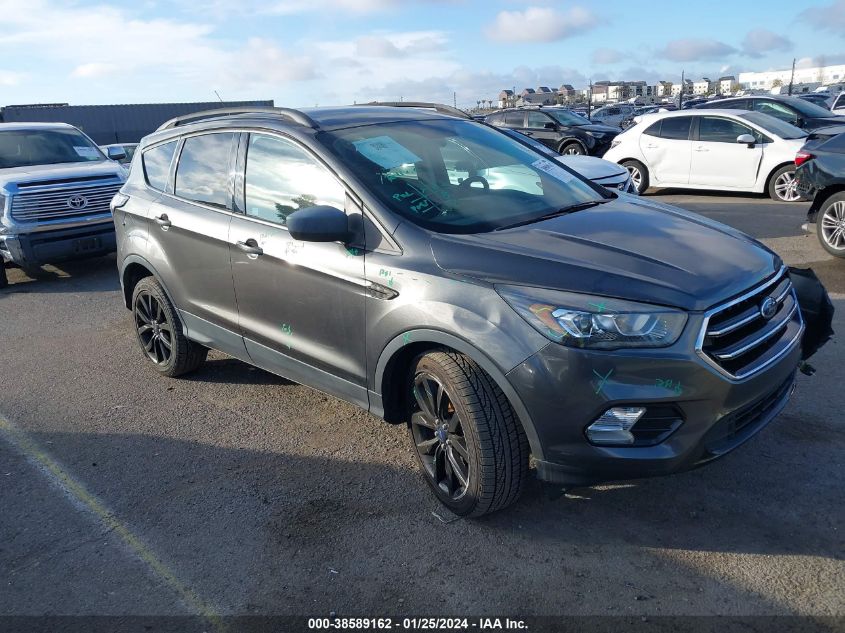 2017 FORD ESCAPE SE - 1FMCU9G92HUB94749