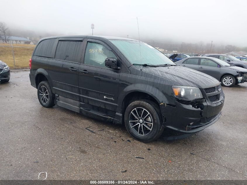 Lot #2525412370 2015 DODGE GRAND CARAVAN SXT salvage car