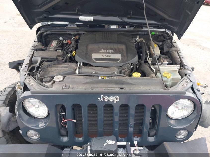VIN 1C4BJWDG6JL883358 2018 JEEP WRANGLER JK UNLIMITED SPORT S 4X4