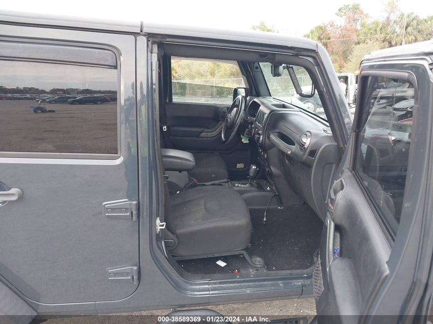 VIN 1C4BJWDG6JL883358 2018 JEEP WRANGLER JK UNLIMITED SPORT S 4X4