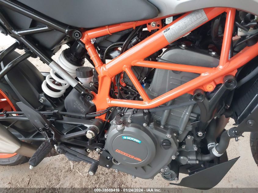 2022 KTM 390 DUKE MD2JPJ40XNC253276