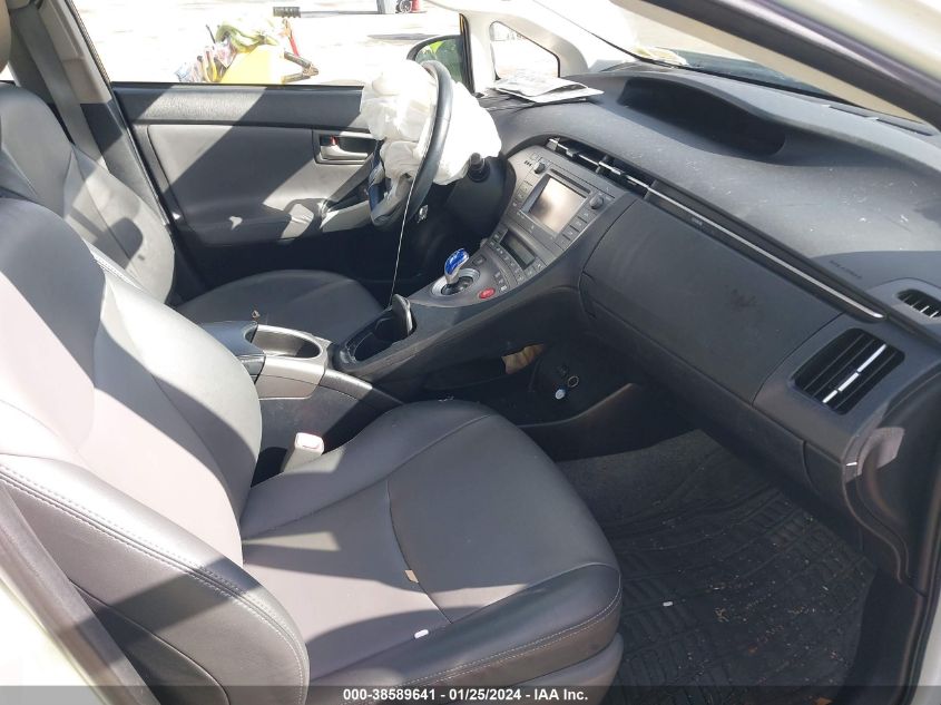 2013 TOYOTA PRIUS FOUR - JTDKN3DU7D0345699