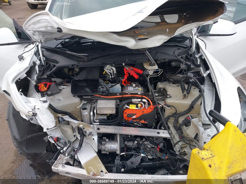 VIN 7SAYGDEE9PF813085 2023 TESLA MODEL Y
