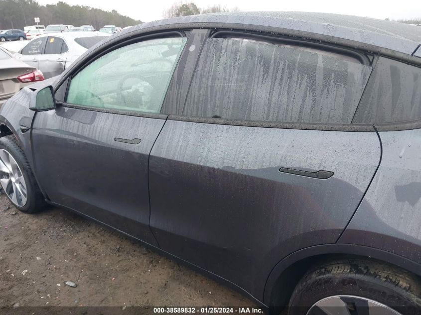 2023 TESLA MODEL Y - 7SAYGDEE6PF647088
