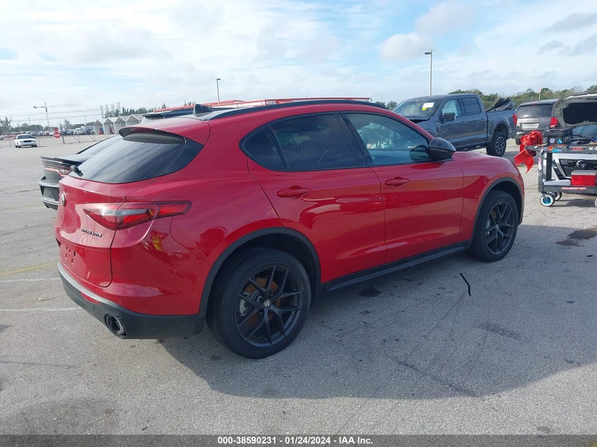 VIN ZASPAJAN3M7D01135 2021 ALFA ROMEO STELVIO RWD