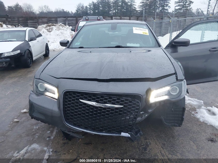 VIN 2C3CCAGG4HH599851 2017 CHRYSLER 300 300S