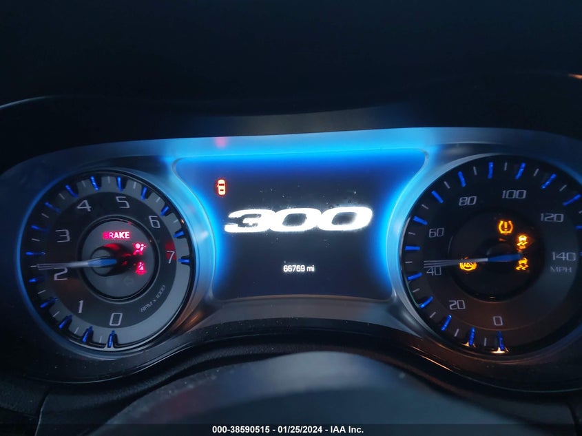 VIN 2C3CCAGG4HH599851 2017 CHRYSLER 300 300S