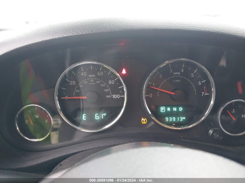 2017 JEEP WRANGLER UNLIMITED SAHARA - 1C4HJWEGXHL586385