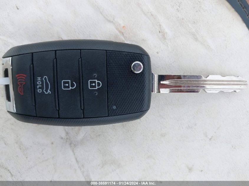 2016 KIA FORTE LX - KNAFK4A68G5573852