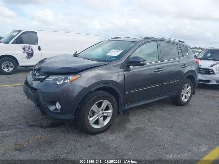 2014 TOYOTA RAV4 XLE - 2T3WFREV7EW092020