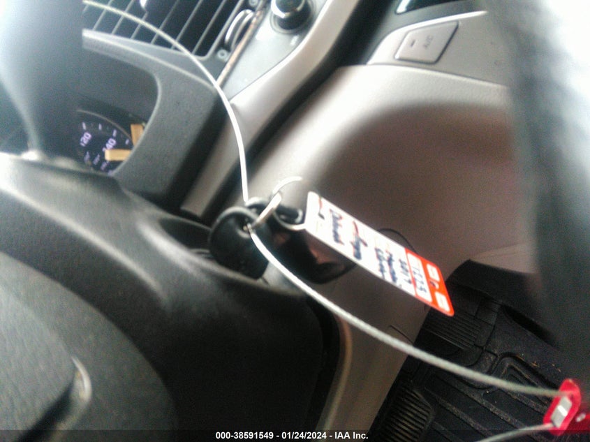 VIN 5NPD74LF4HH077182 2017 HYUNDAI ELANTRA SE