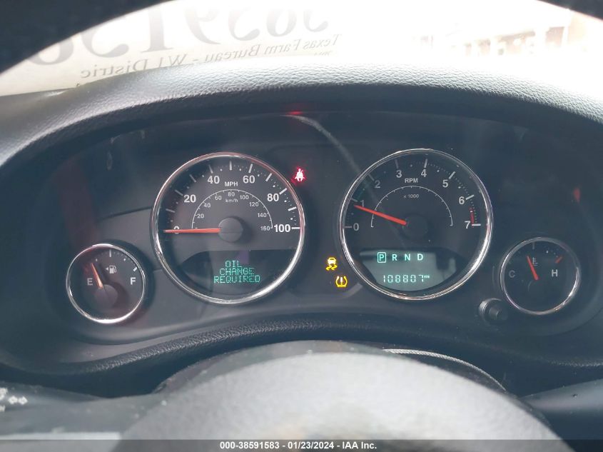 2014 JEEP WRANGLER UNLIMITED SPORT - 1C4BJWDG9EL327504