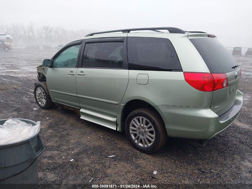 5TDYK4CC7AS332607 2010 TOYOTA SIENNA, photo no. 3