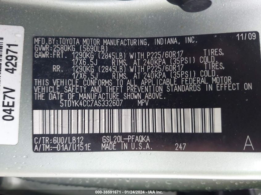 5TDYK4CC7AS332607 2010 TOYOTA SIENNA, photo no. 9