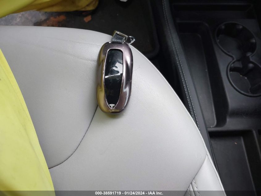 2014 TESLA MODEL S P85 - 5YJSA1H17EFP37584